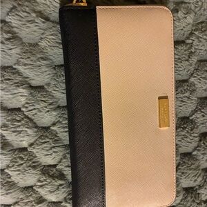 Kate Spade Two-Tone Black and Cream Wallet